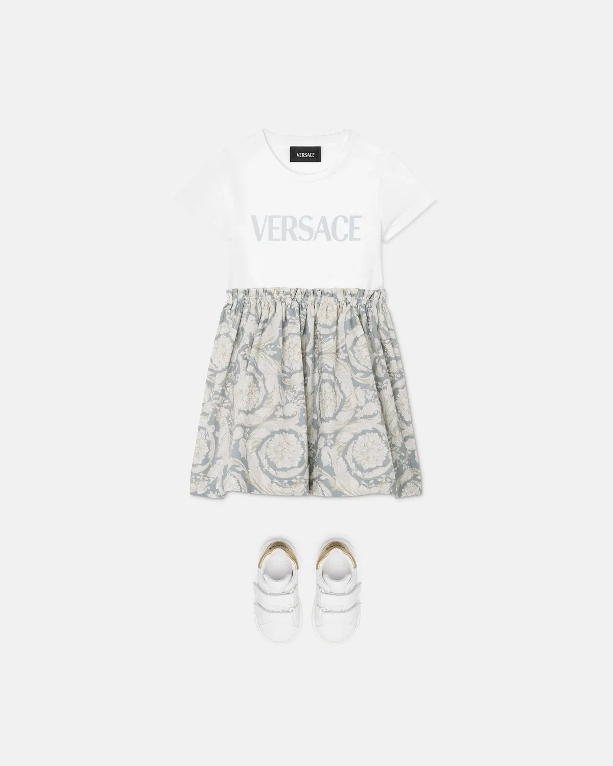 Детское хлопковое платье-футболка с принтом Versace, белый — фото 2