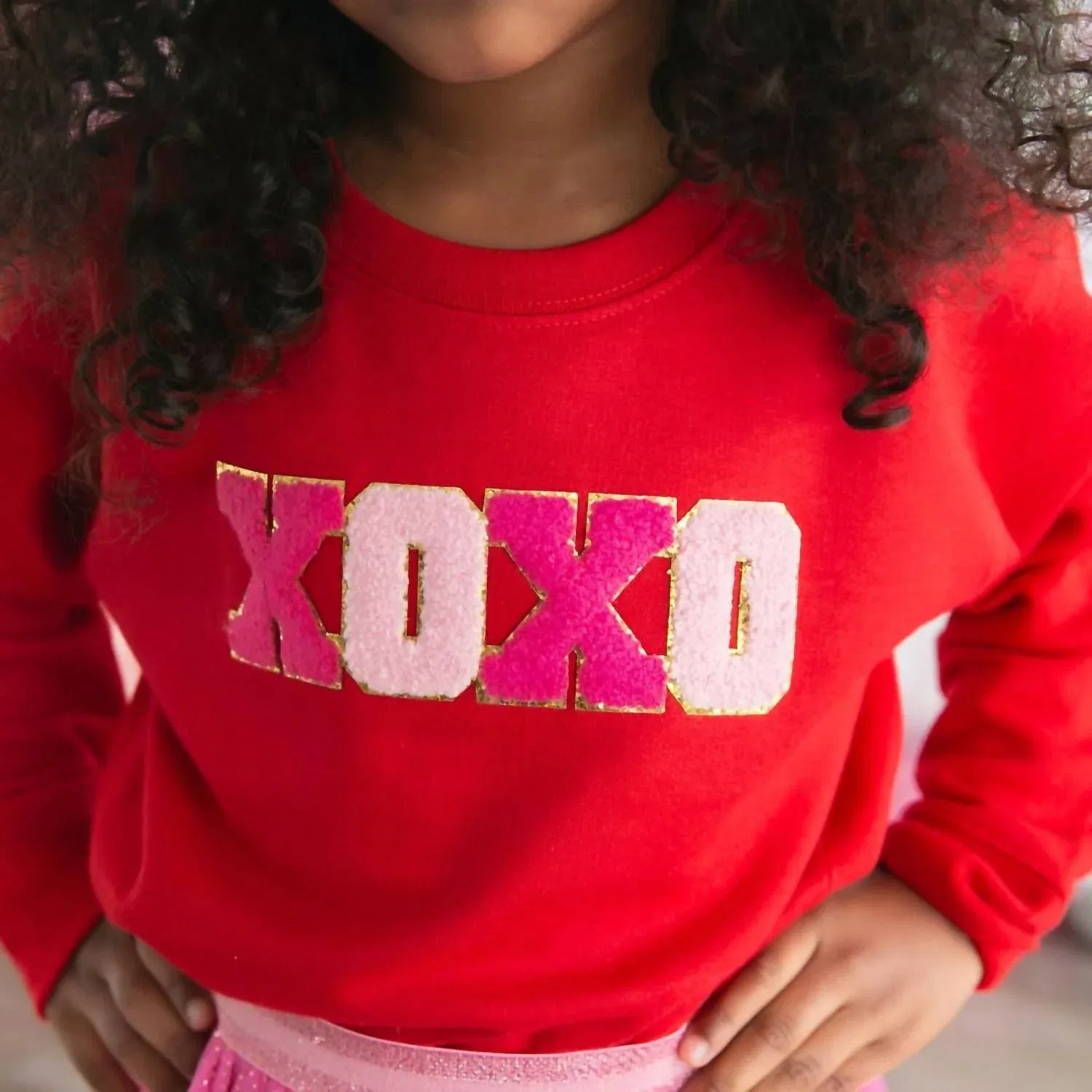SWEET wink Толстовка Xoxo Patch ко Дню святого Валентина, красная — фото 2