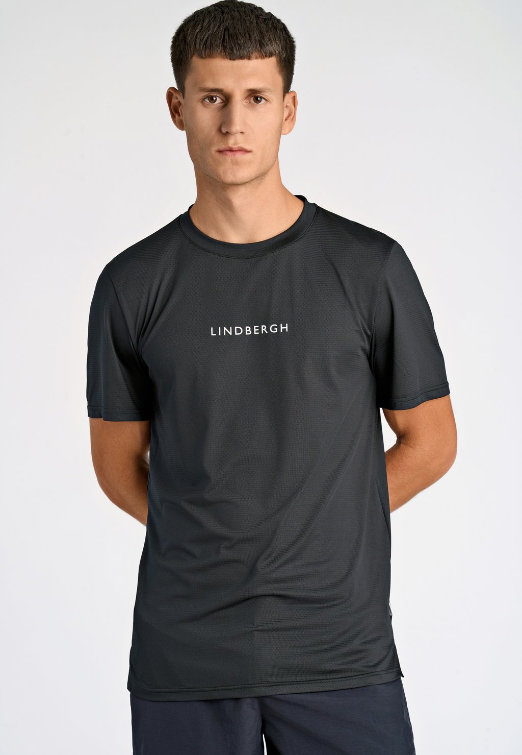 

Базовая футболка TECHNICAL FAST DRY Lindbergh, черный