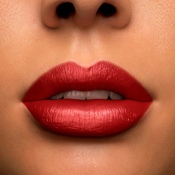Кремовая помада с финишем L'absolue Rouge Cream Lancôme, цвет passionnement — фото 3