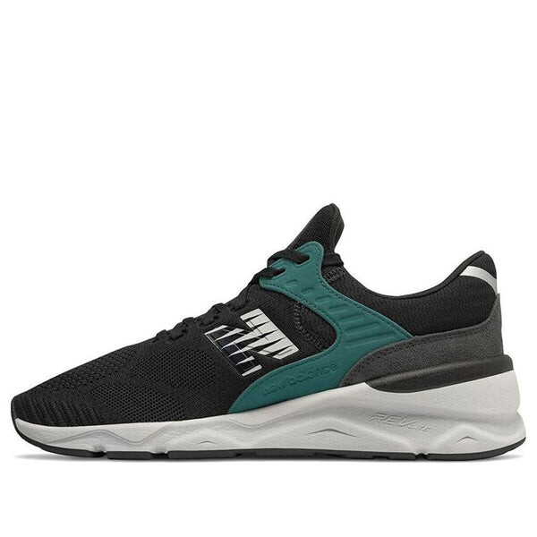 

Кроссовки х 90 New Balance, черный