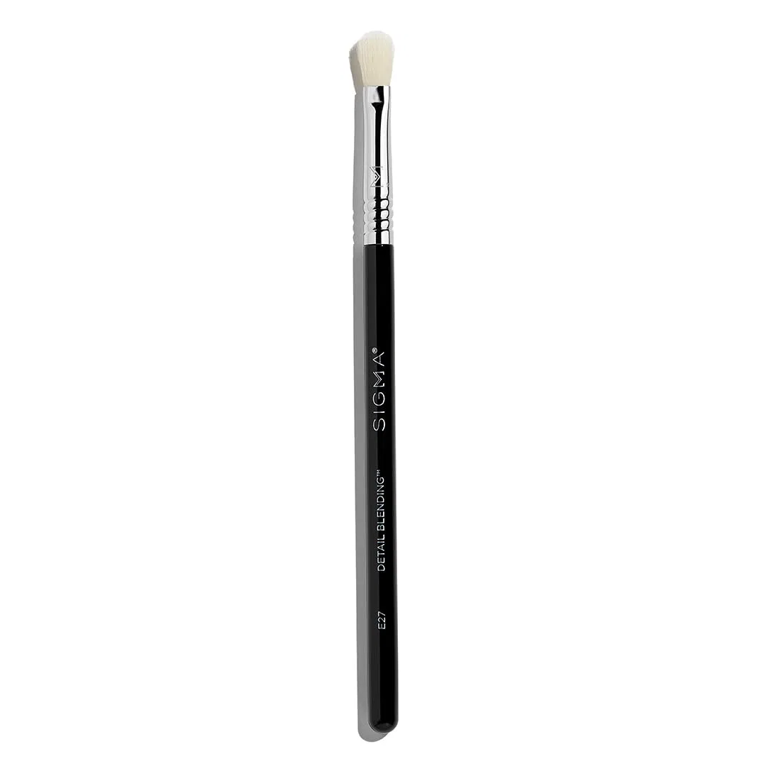 Кисть для растушевки теней «E27 Detail Eyeshadow Blending Brush» от Sigma Beauty Sigma Beauty
