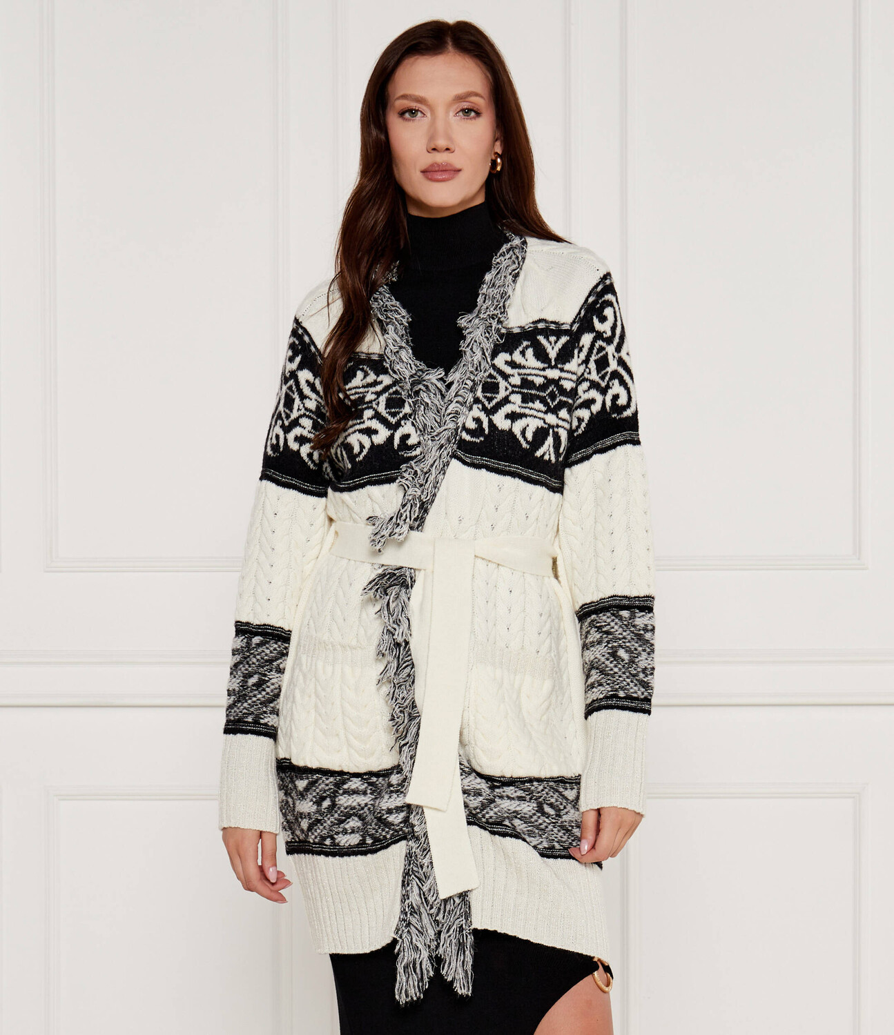 

Свитер AKEP Loose fit, белый
