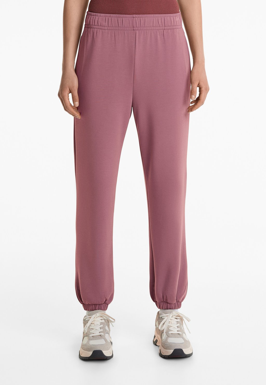 

Спортивные брюки SOFT TOUCH BRUSHED OYSHO, лиловый