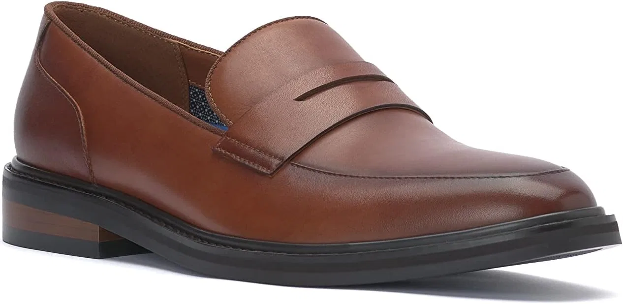 Винс Камуто Херрен Иварр Туфли Vince Camuto, Cuero