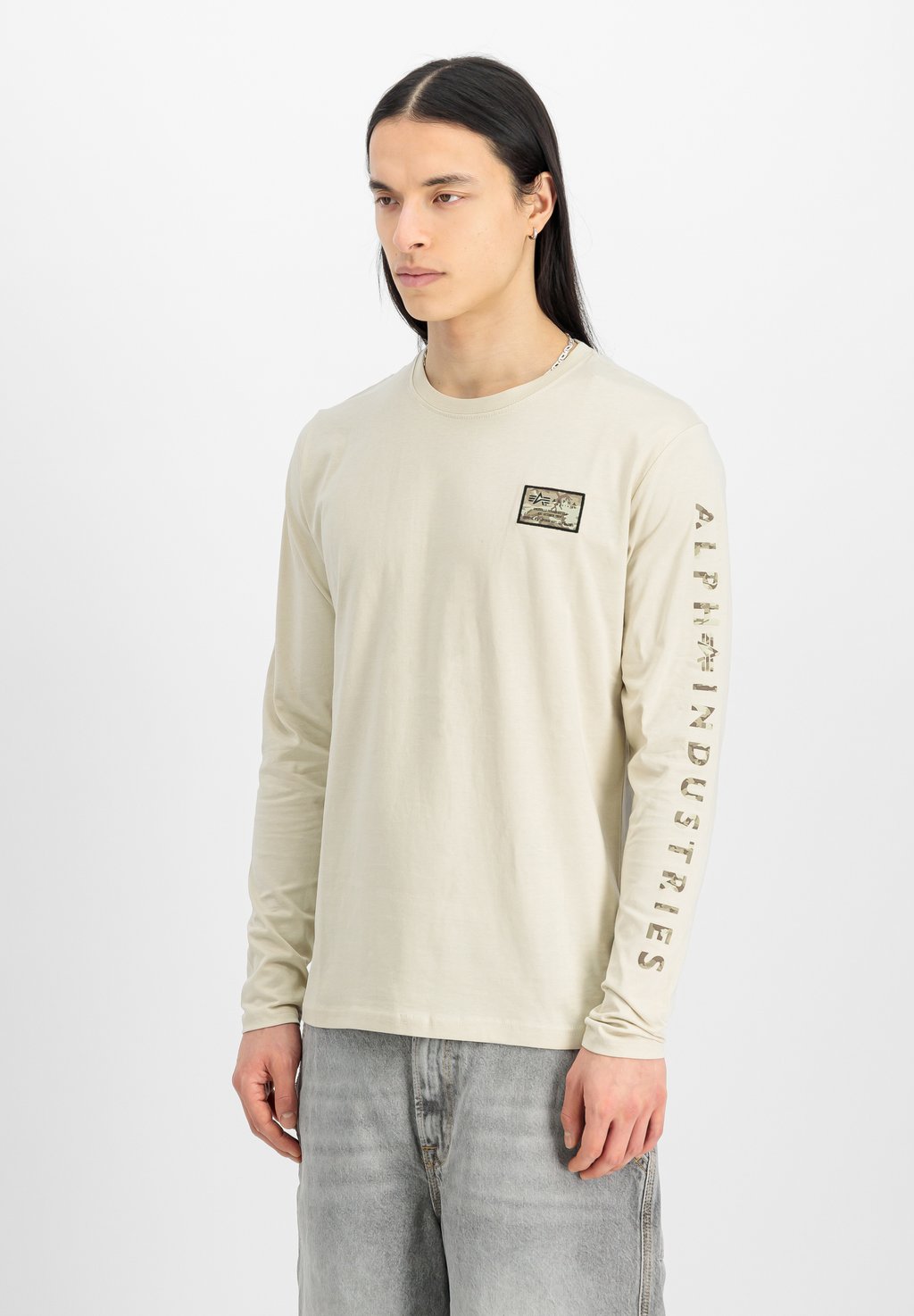 

Лонгслив CAMO Alpha Industries, белый