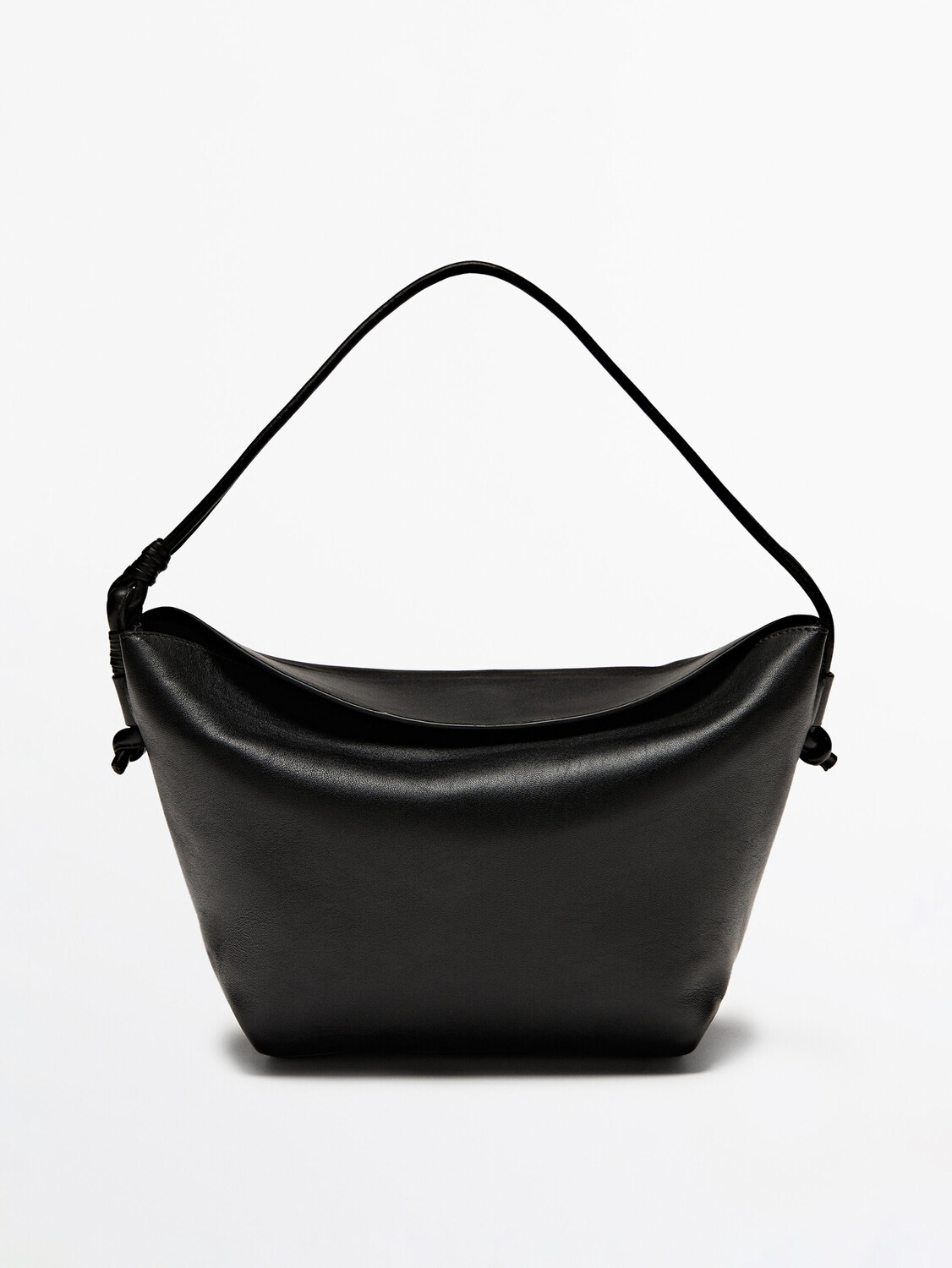 

Сумка из кожи наппа с узлами Massimo Dutti, черный