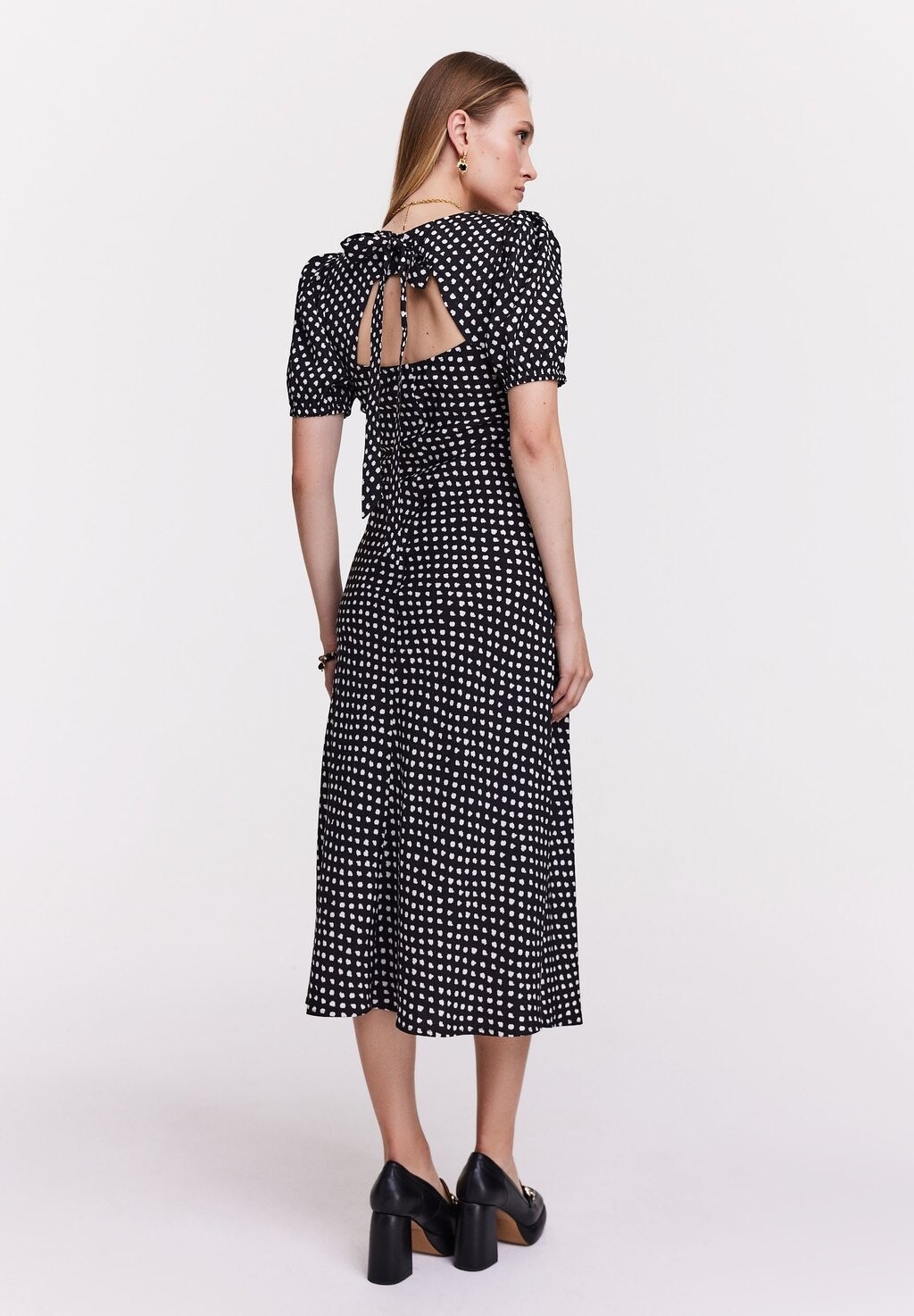 

Платье макси READY TO WEAR Taranko, черный