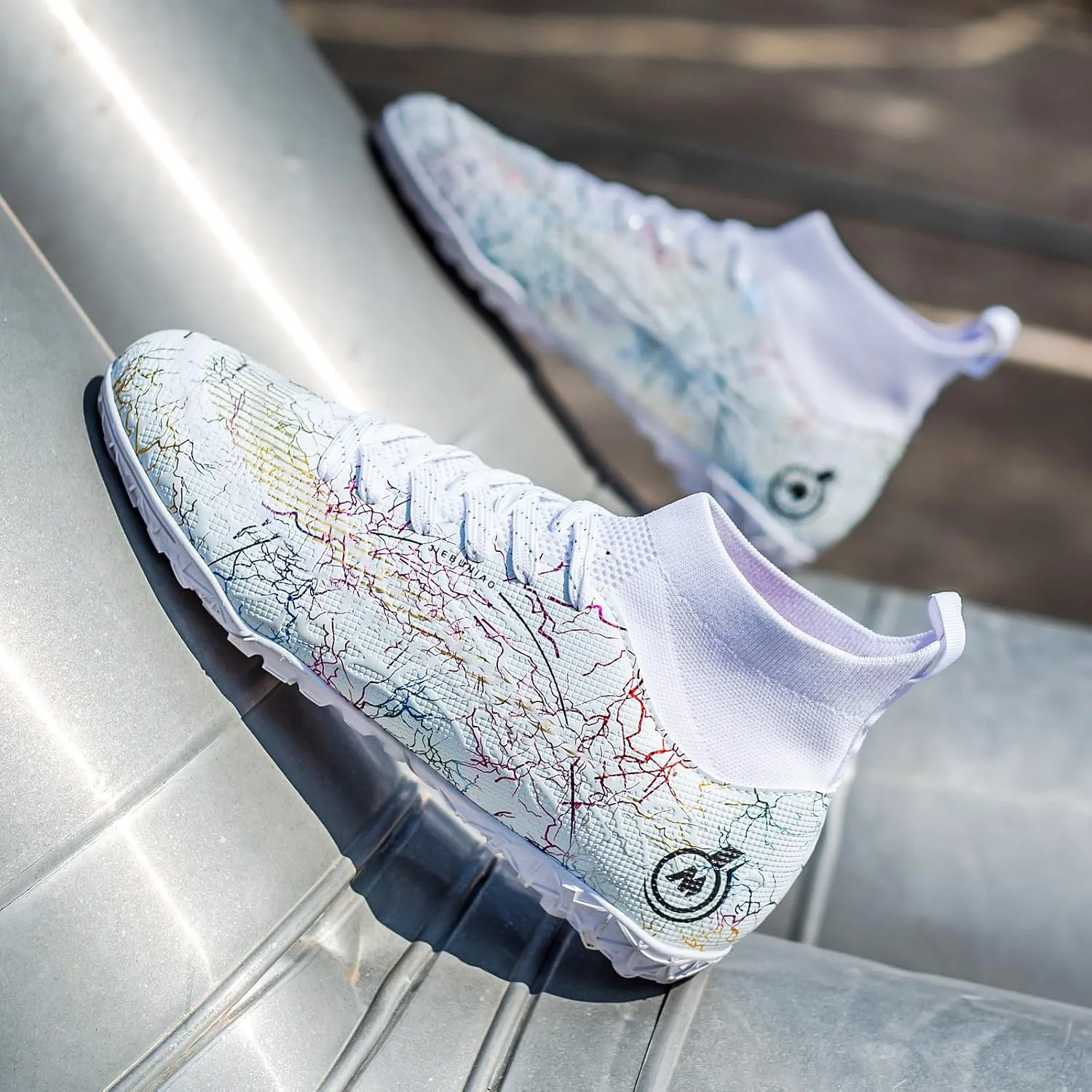 

Мужские и женские футбольные бутсы, детские футбольные кроссовки, высокие футбольные бутсы, спортивная обувь для улицы и зала, кроссовки JUNNMRE