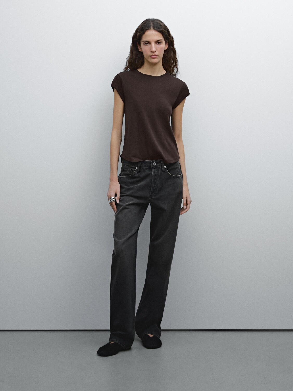 

Футболка из 100% хлопка с закругленным краем Massimo Dutti, коричневый