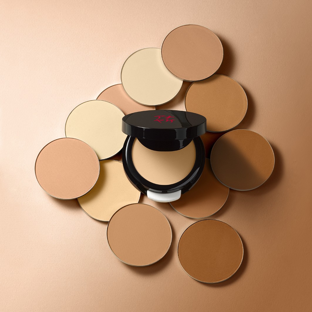 Тональный крем для лица fond de teint compact soyeux Annayake, 20 - medium rosé, вес 9 гр. — фото 3