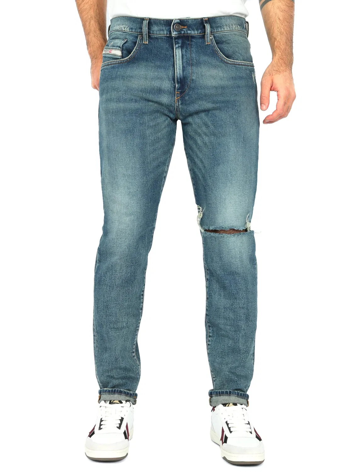 Джинсы Diesel Slim fit 2019 D-STRUKT 007M5 пыльно-голубого цвета — фото 2
