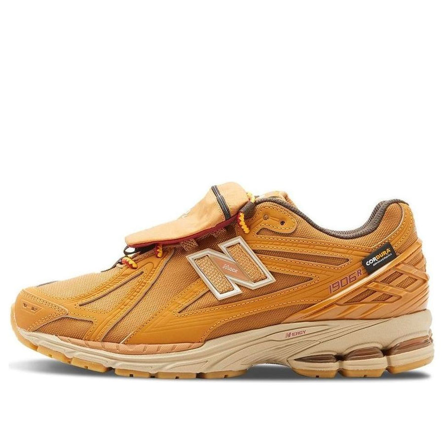 

Кроссовки New Balance 1906R Cordura 'Pouch - Vintage Wheat', желто-коричневый