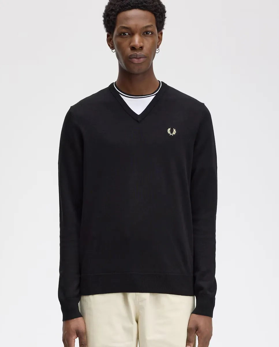

Классический мужской свитер с V-образным вырезом Fred Perry, чёрный