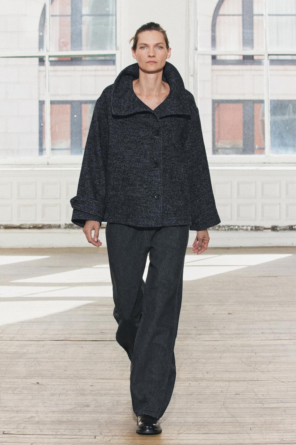 

Короткое шерстяное пальто с узором «ёлочка» коллекция zw ZARA, синий/серый