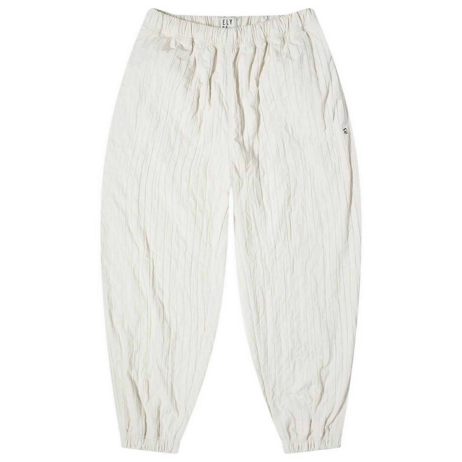 

Брюки Merely Made Relaxed Quilted Trouser, цвет Off White