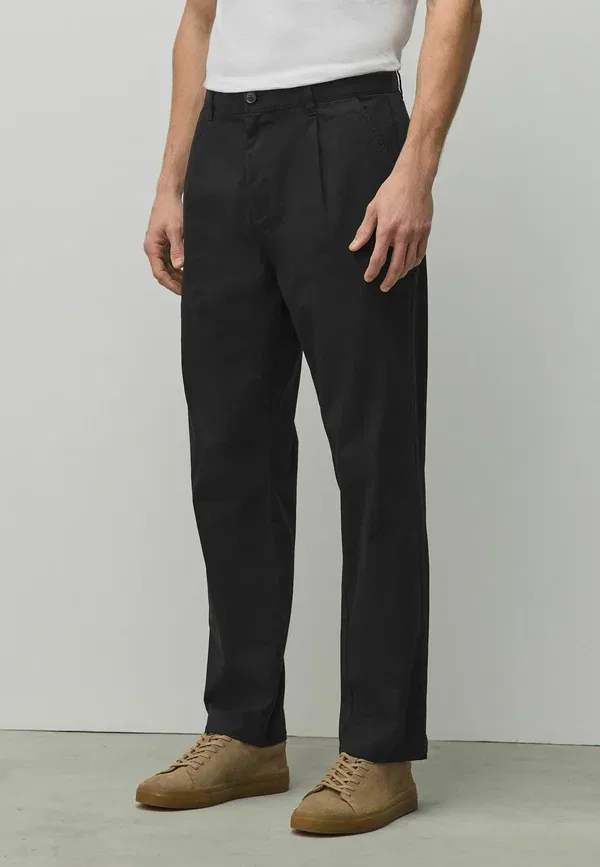 Брюки чинос Regular Tapered Fit Cotton Rich Stretch, Next, черный
