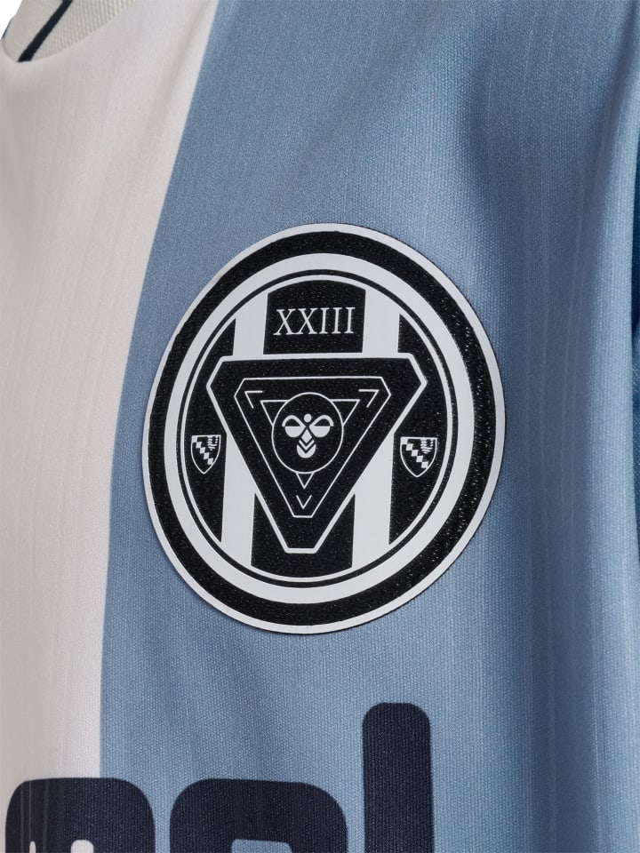 Hummel Детская футболка Hmljr Loose Football из выцветшего денима — фото 3