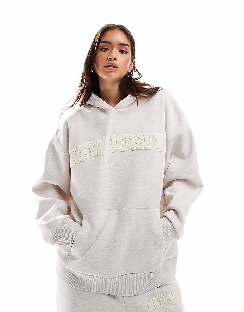 

Толстовка свободного кроя ASOS DESIGN с принтом «Нью-Джерси» из шенилла в меланжевом цвете