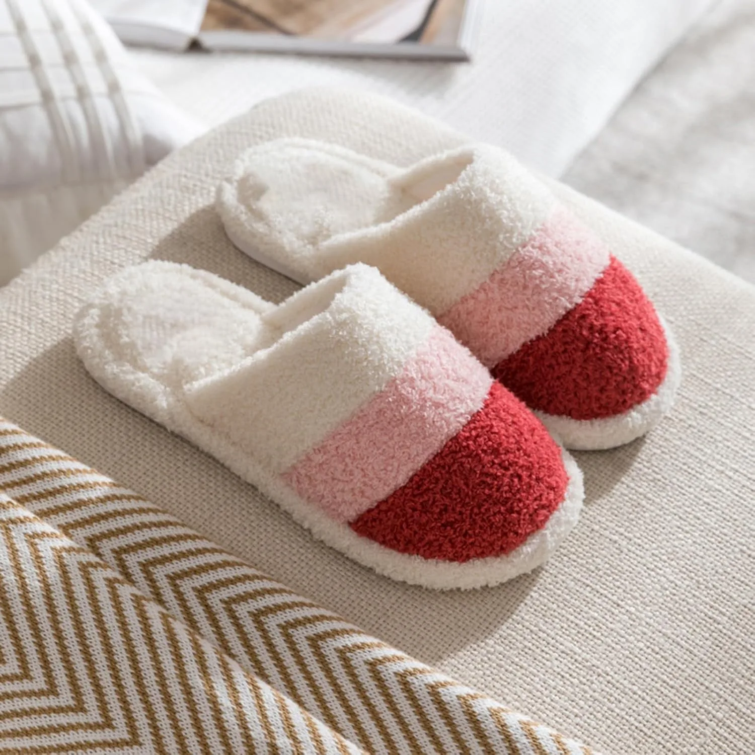 Удобные мужские тапочки, замшевые гостевые тапочки, модные войлочные тапочки, разноцветные домашние тапочки, нескользящие тапочки с мягкой подошвой, домашние тапочки унисекс, повседневные тапочки Generisch — фото 2