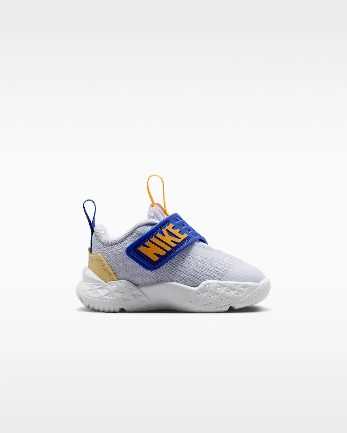 Детские кроссовки Nike Team Hustle D 12, Football Grey/Lapis/Soft Yellow/Laser Orange — фото 3