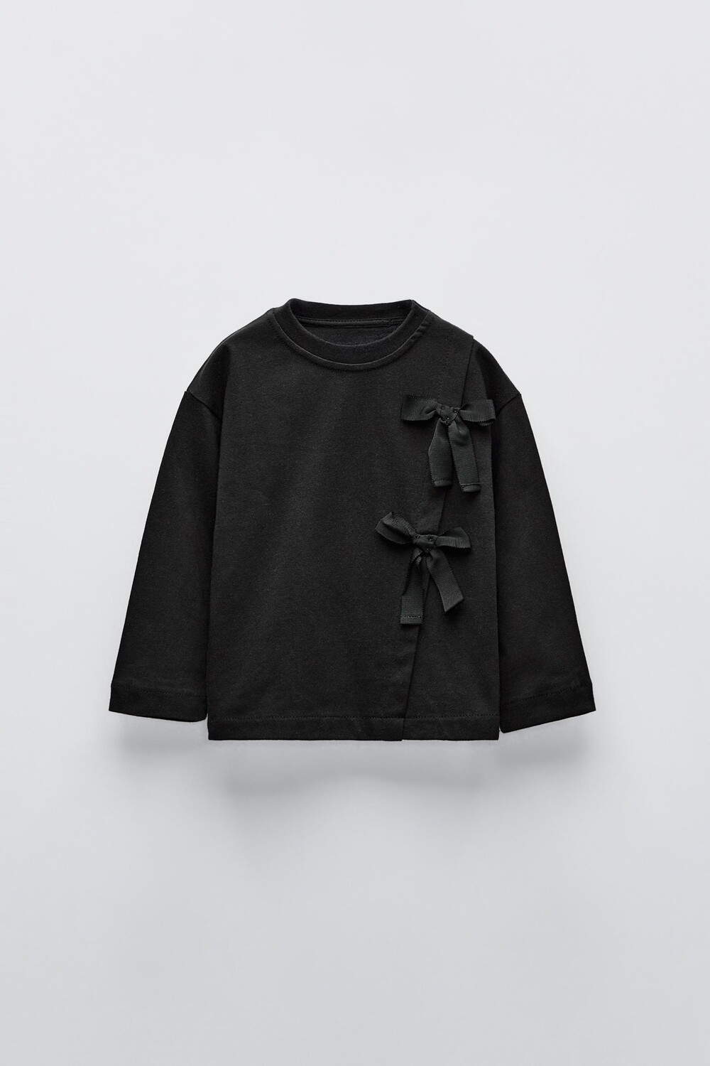 

Футболка с бантом ZARA, черный