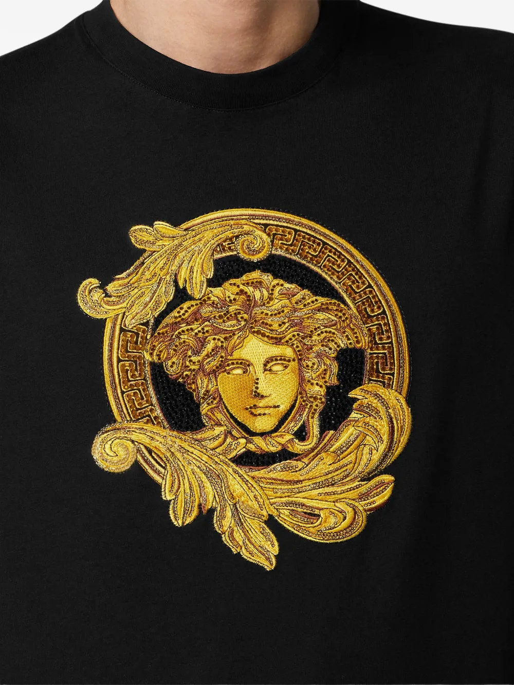 Футболка с вышивкой Medusa Versace, черный — фото 4