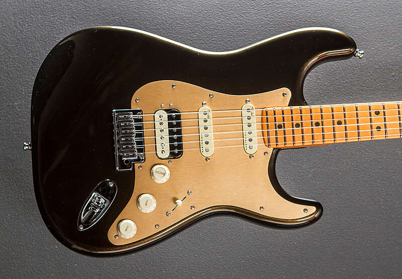 

Электрогитара Fender American Ultra Stratocaster HSS – Texas Tea w/Maple