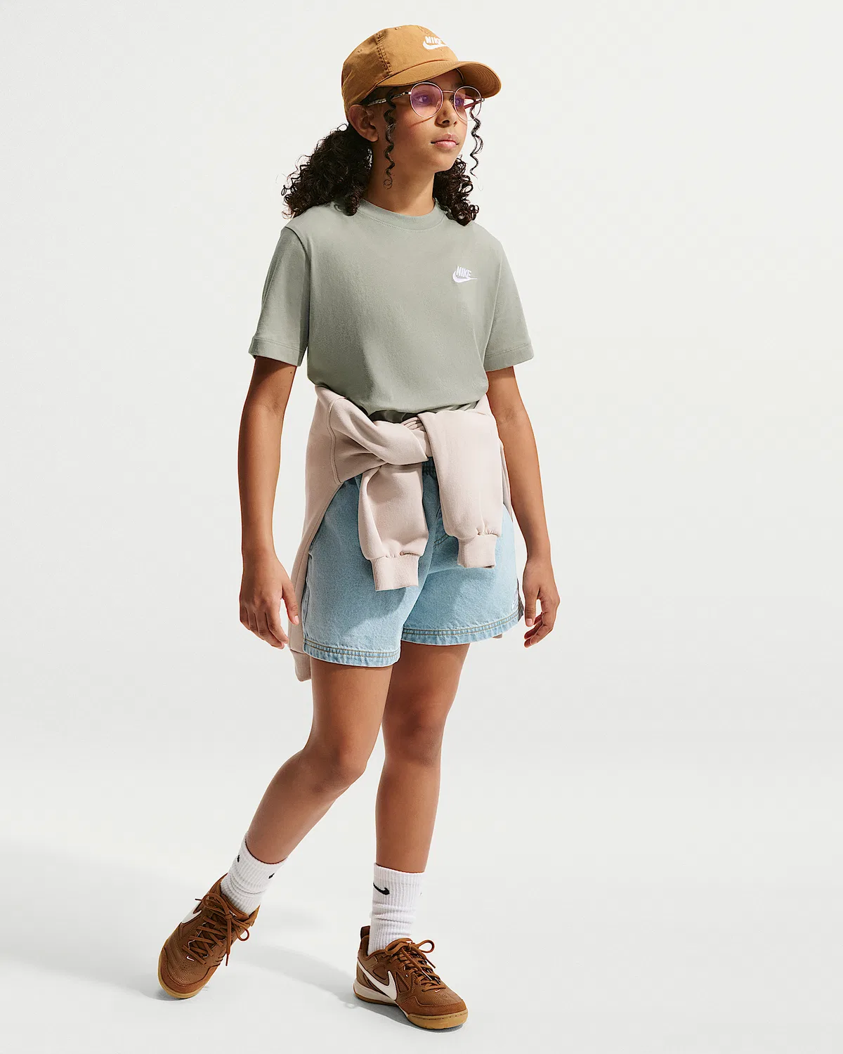 Детская футболка Nike Sportswear, Spruce Fog/White — фото 4