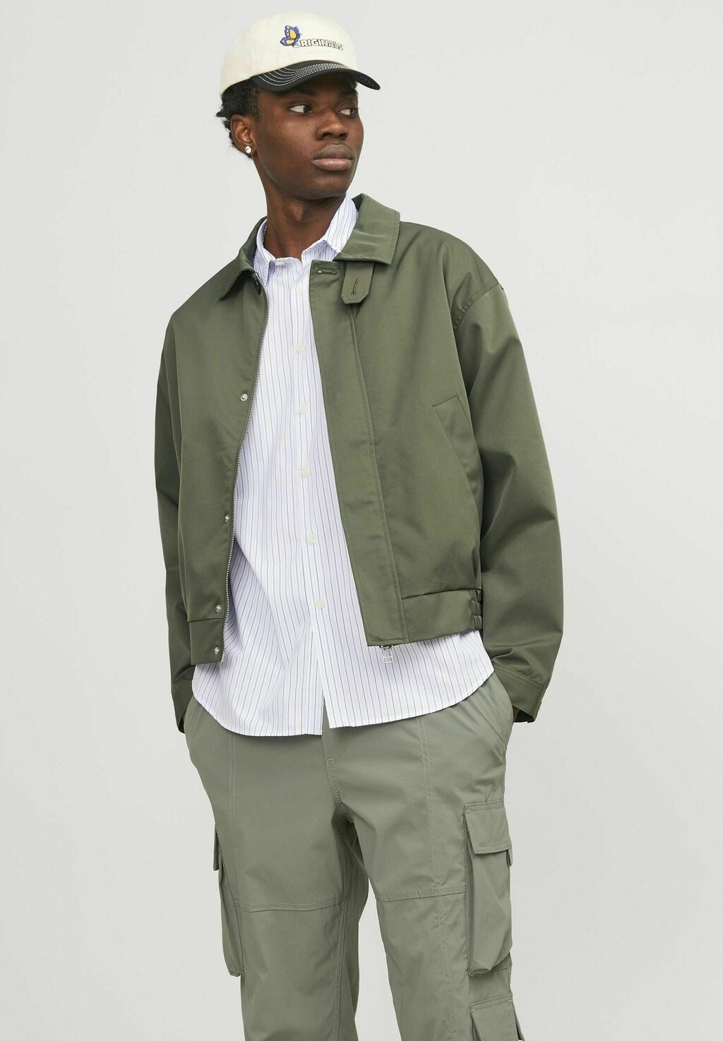 

Легкая куртка Jack & Jones, цвет beetle