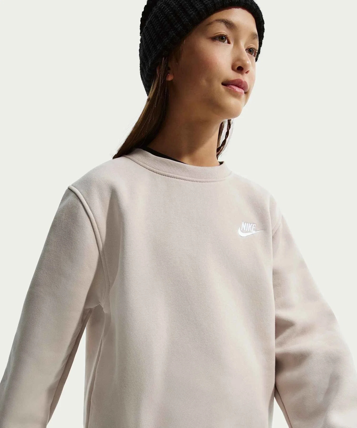 Детская флисовая толстовка Nike Sportswear Club / Детская флисовая толстовка Nike Sportswear Club FD3006-236 кремового цвета II — фото 2