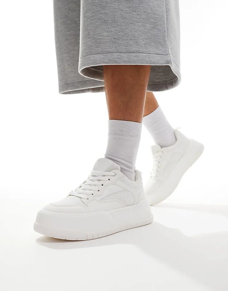

Кроссовки на шнуровке белого цвета с толстой подошвой ASOS DESIGN