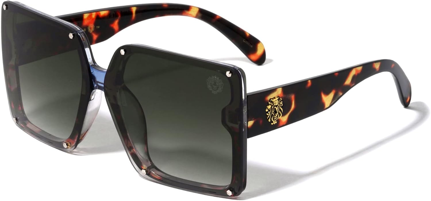 

Kleo Royal - Безободковые солнцезащитные очки с плоскими линзами, заклепками, квадратными боковыми элементами, медальоном в виде головы льва и подвеской в ​​стиле хип-хоп, Smoke Demi