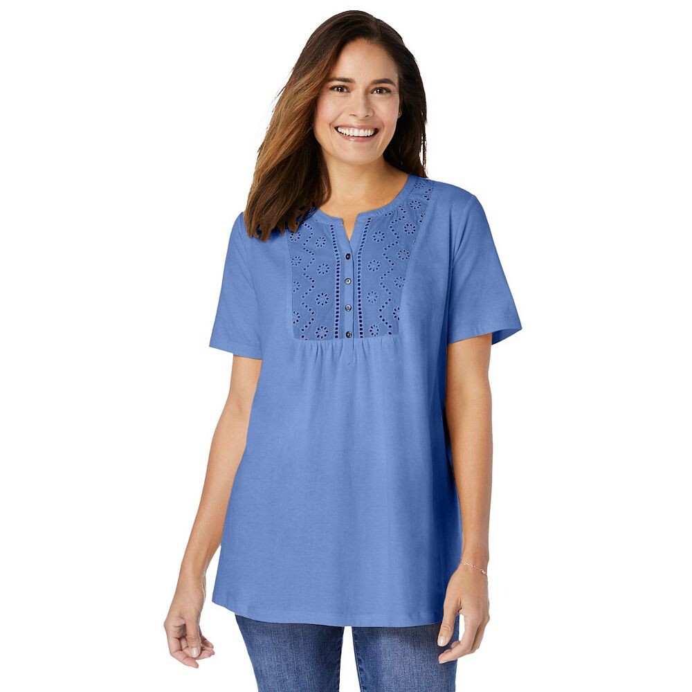 

Женщина в женской футболке Henley с люверсами больших размеров Woman Within, цвет French Blue