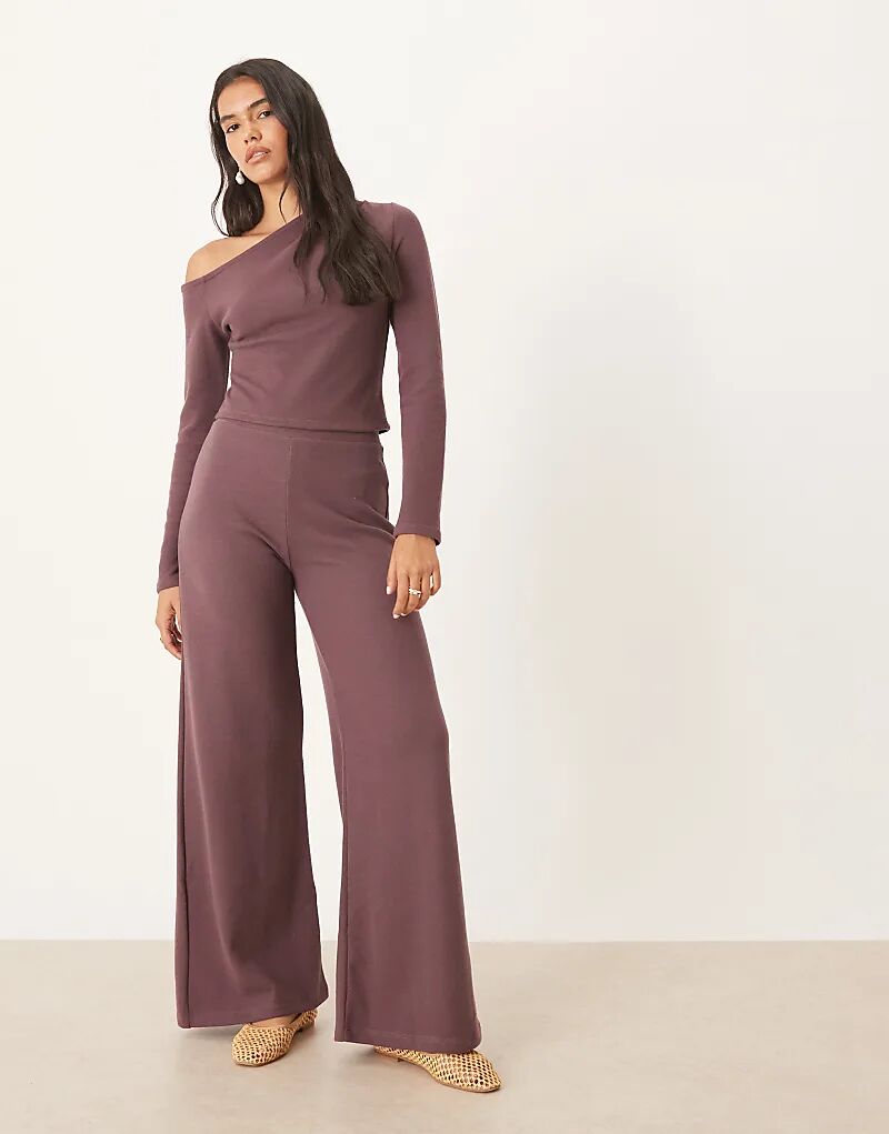 

Супермягкие брюки-комбинезон ASOS DESIGN цвета пыльной сливы - ПУРПУРНЫЙ