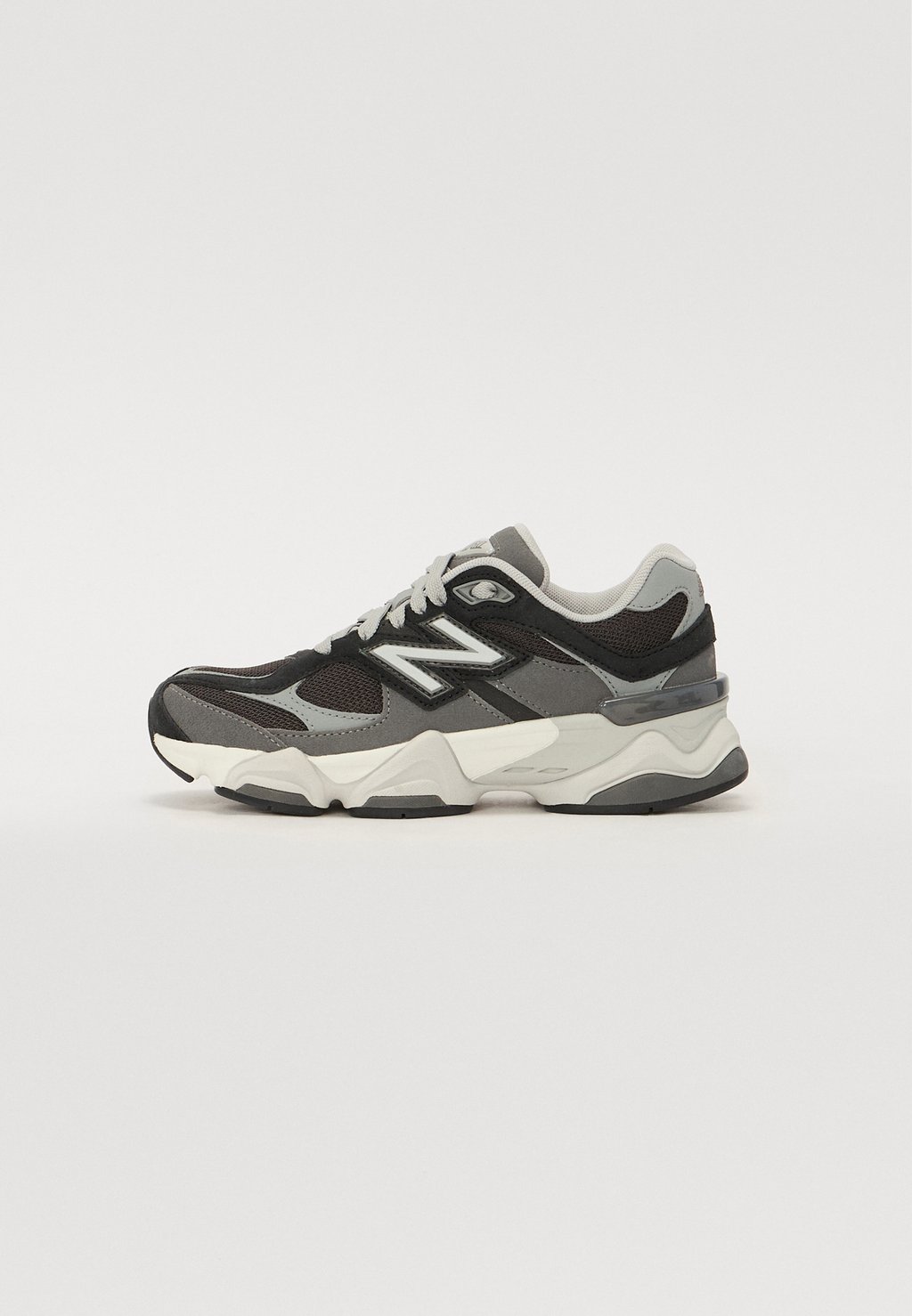 

Кроссовки 9060 UNISEX New Balance, серый