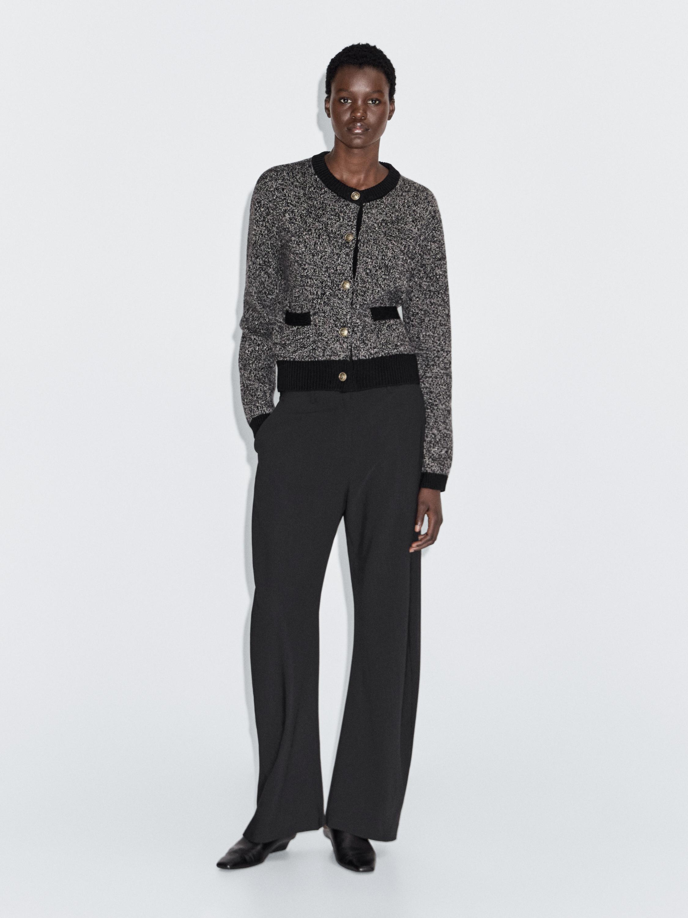 

Кардиган из смесовой шерсти с золотыми пуговицами Massimo Dutti, черный