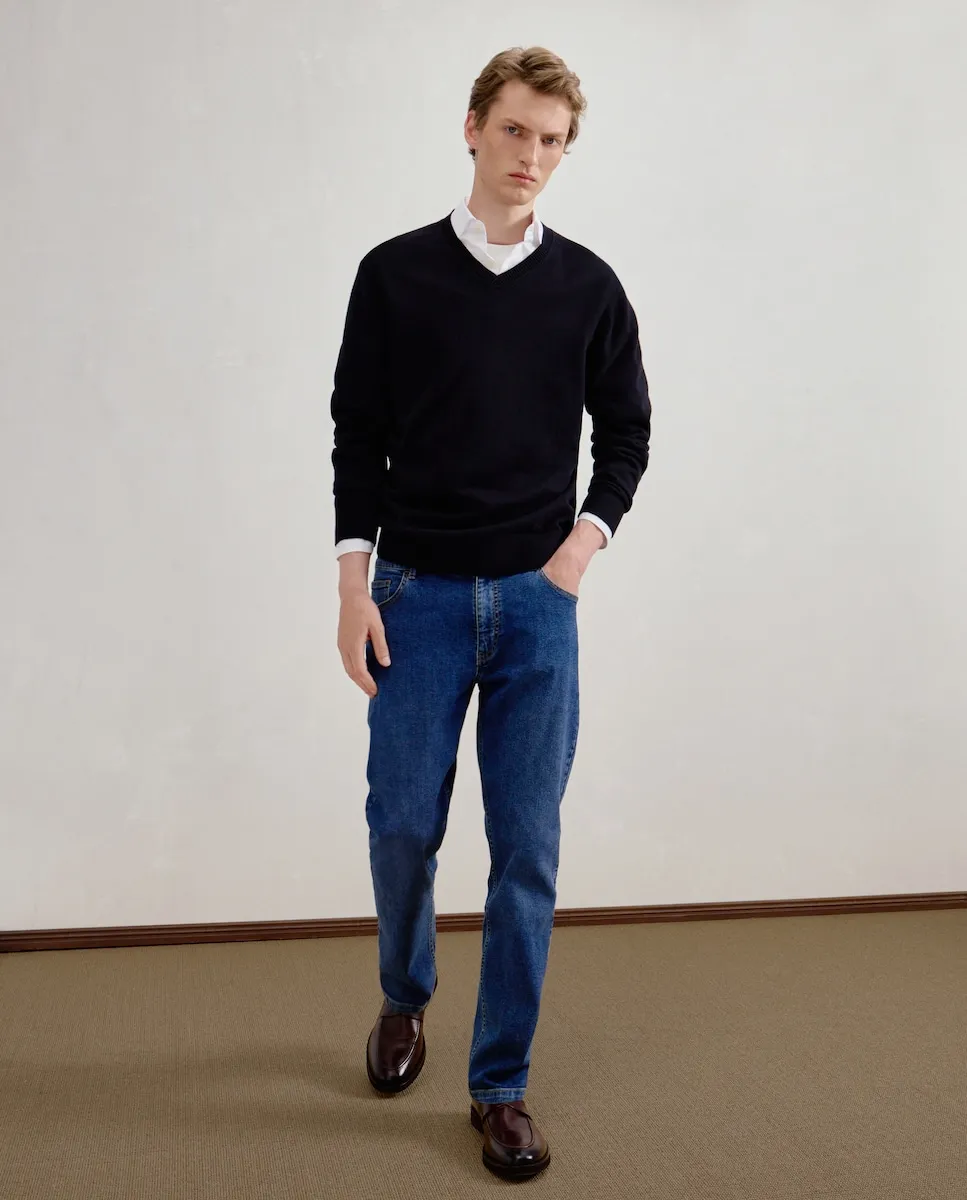 

Мужской базовый свитер с V-образным вырезом Dustin, черный