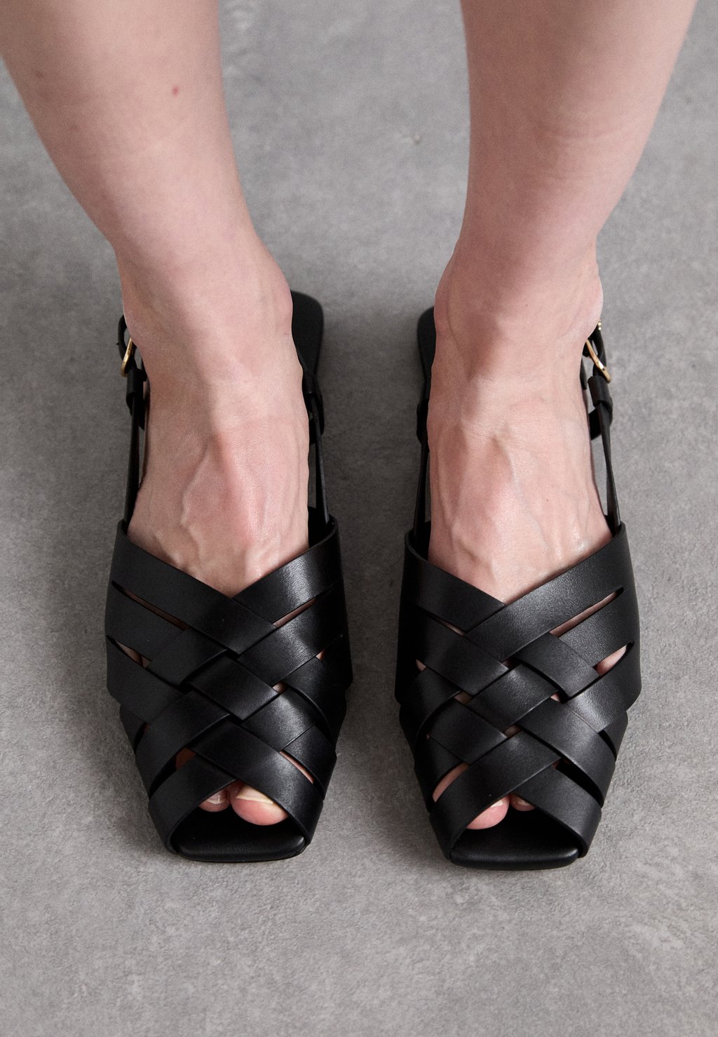 Туфли-лодочки с открытым носком IRENE SLING FLAT MICHAEL Michael Kors, черный