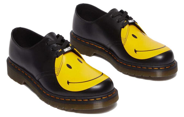 Тапочки dr.martens 1461 smiley smooth leather oxford shoes 'black yellow' Dr. Martens, черный — фото 4