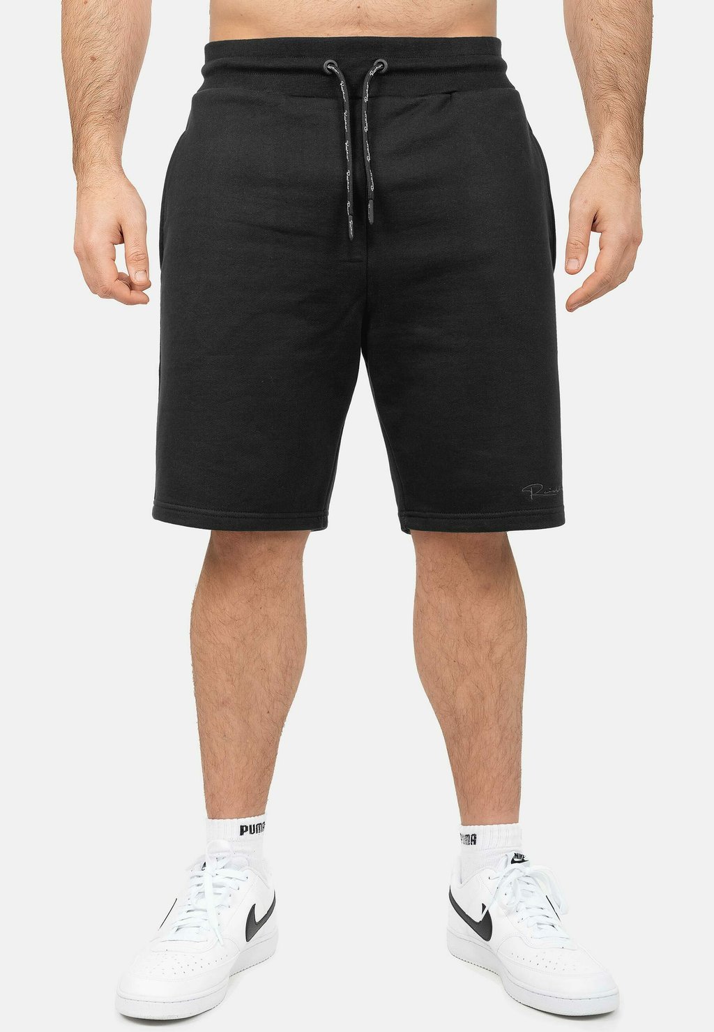 

Шорты Pantaloni sportivi Reichstadt, черный