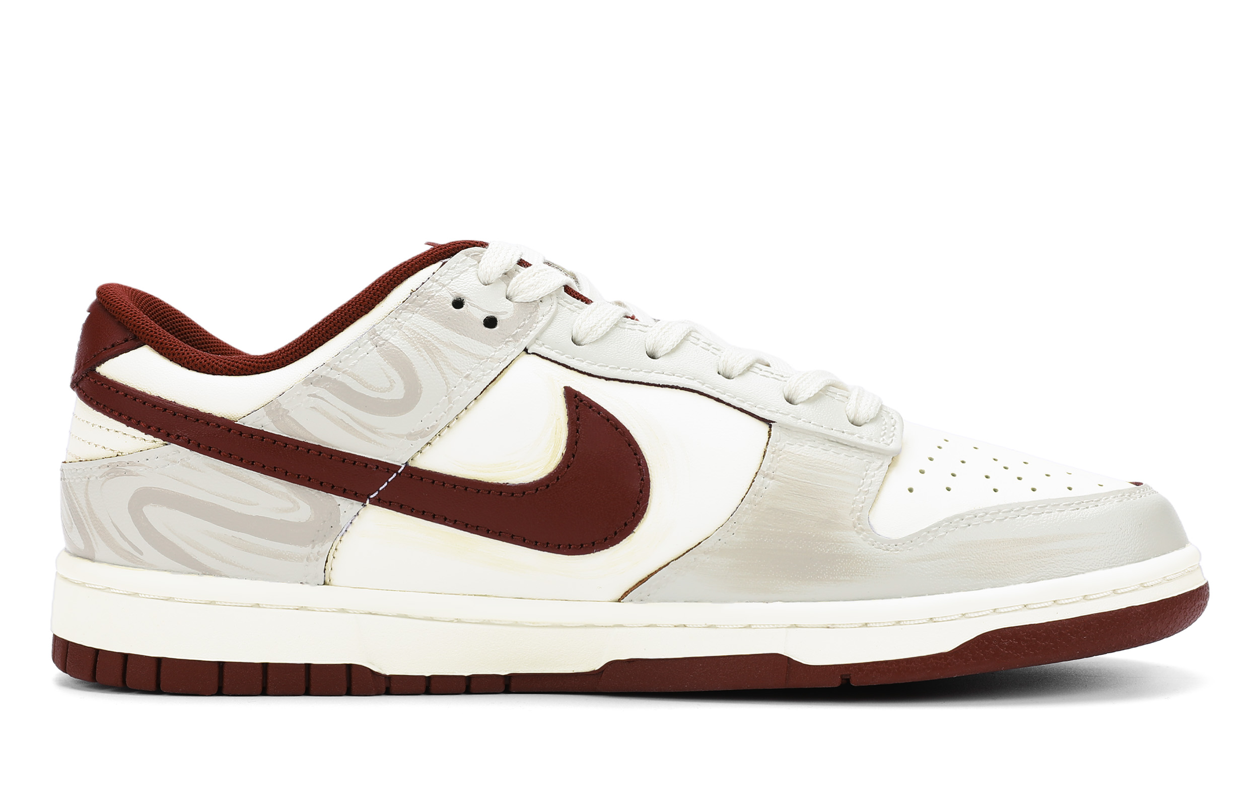 Nike Мужские низкие скейтбордные кроссовки Dunk, износостойкие и легкие, белый с красными элементами — фото 4