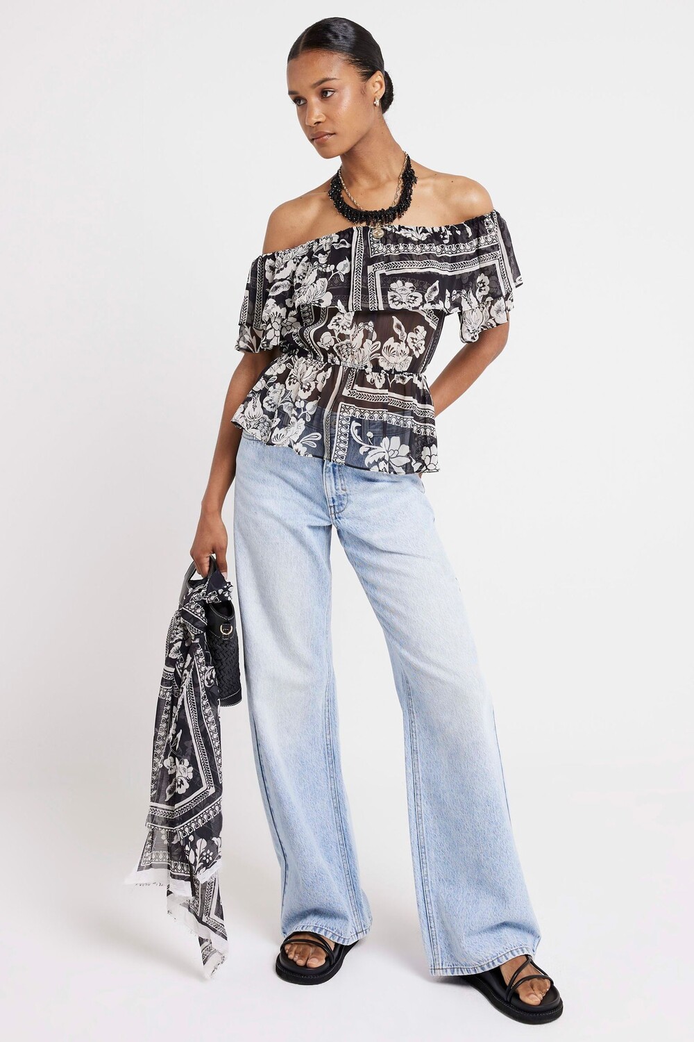 

Топ с бардо и рюшами River Island, черный
