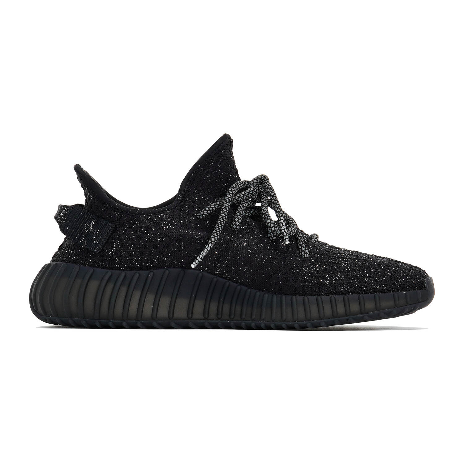 Кроссовки adidas originals Yeezy Boost 350 V2 Lifestyle Shoes Unisex Low-top Black, черный — фото 2