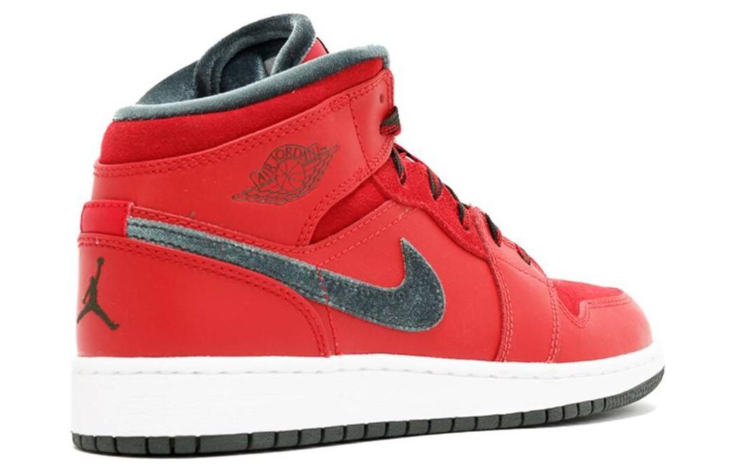 Баскетбольные кроссовки React City Premium Kids для детей Nike, красный — фото 4