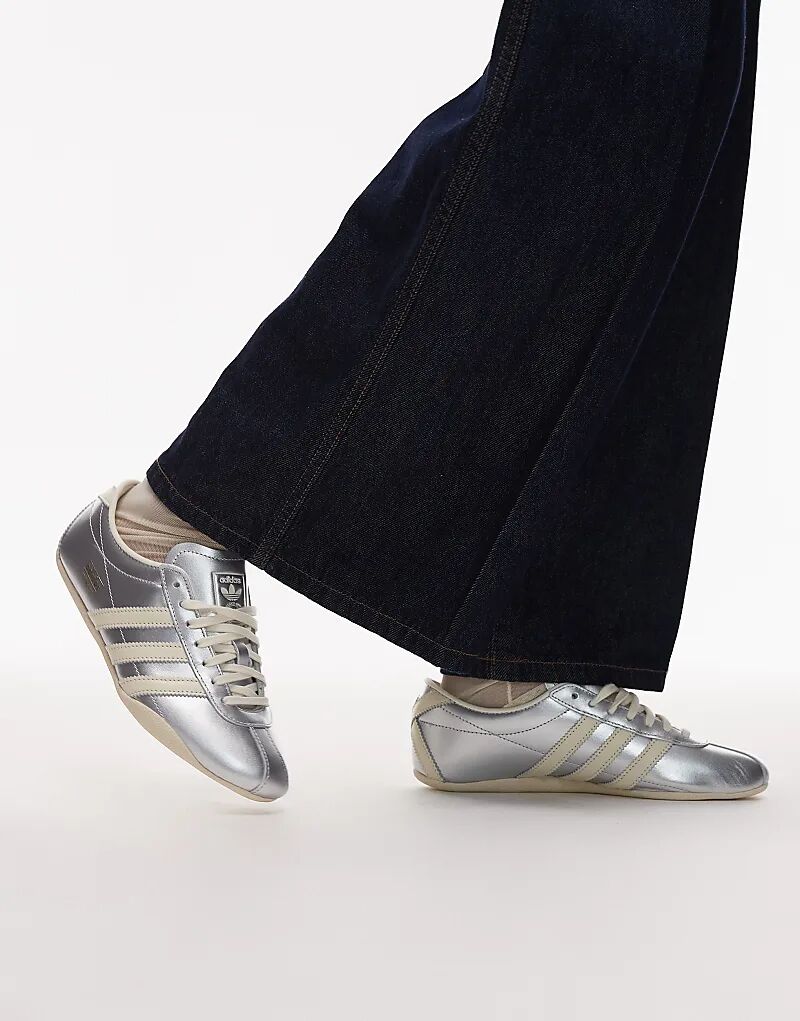 Кроссовки Adidas Originals Tokyo в цвете металлик серебристый и кремовый