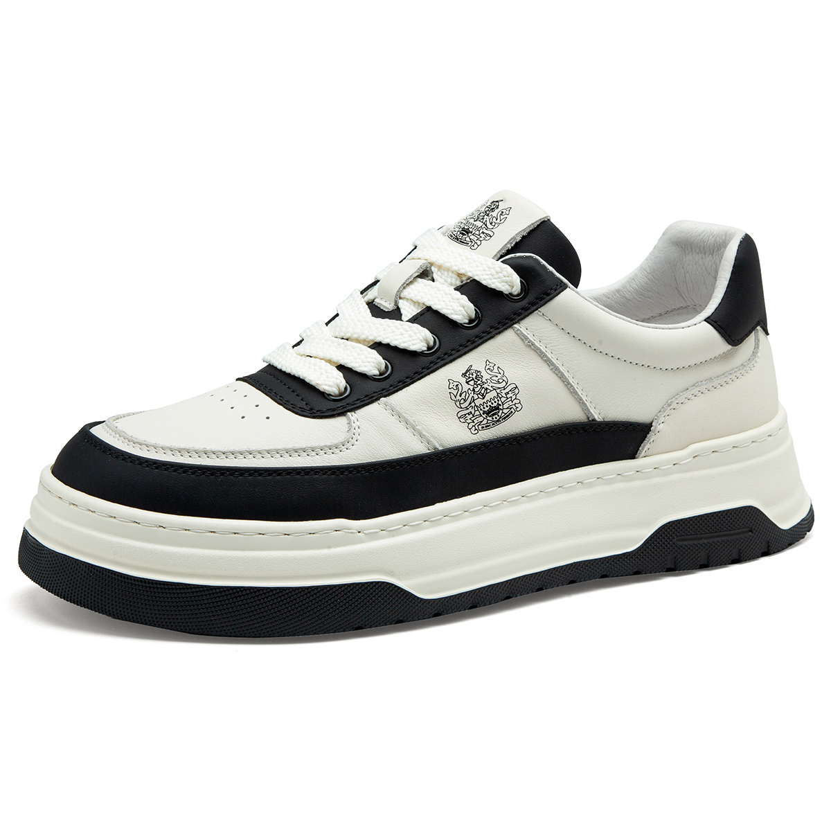 

AQUASCUTUM Низкие скейтерские кроссовки мужские черно-белые, цвет Black White