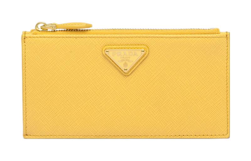 

PRADA Женский картхолдер из сафьяновой кожи солнечно-желтого цвета