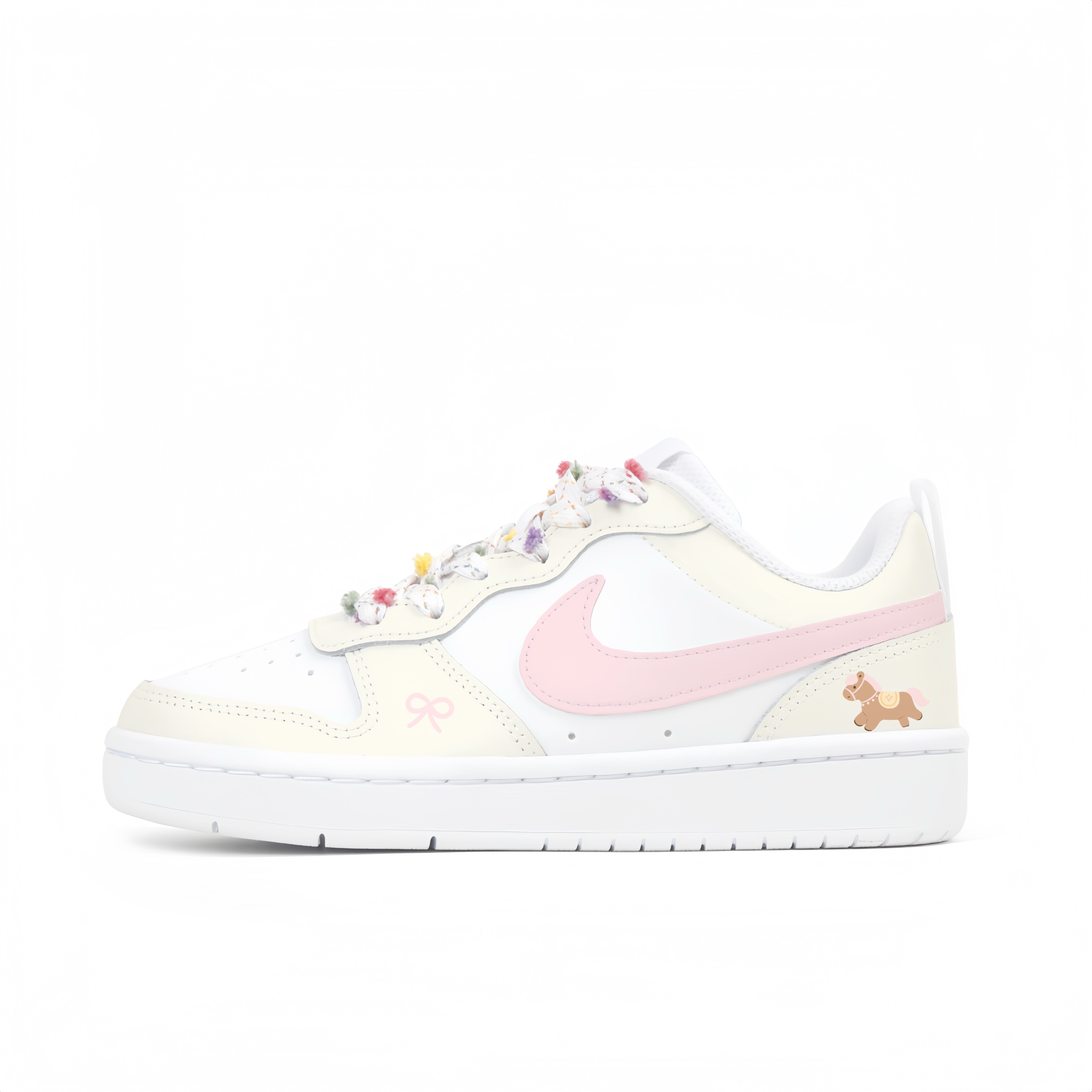 Nike Детские скейтбордные кроссовки Court Borough Pointed Candy, Sugar Heart Pony, белые и розовые, для подростков — фото 3