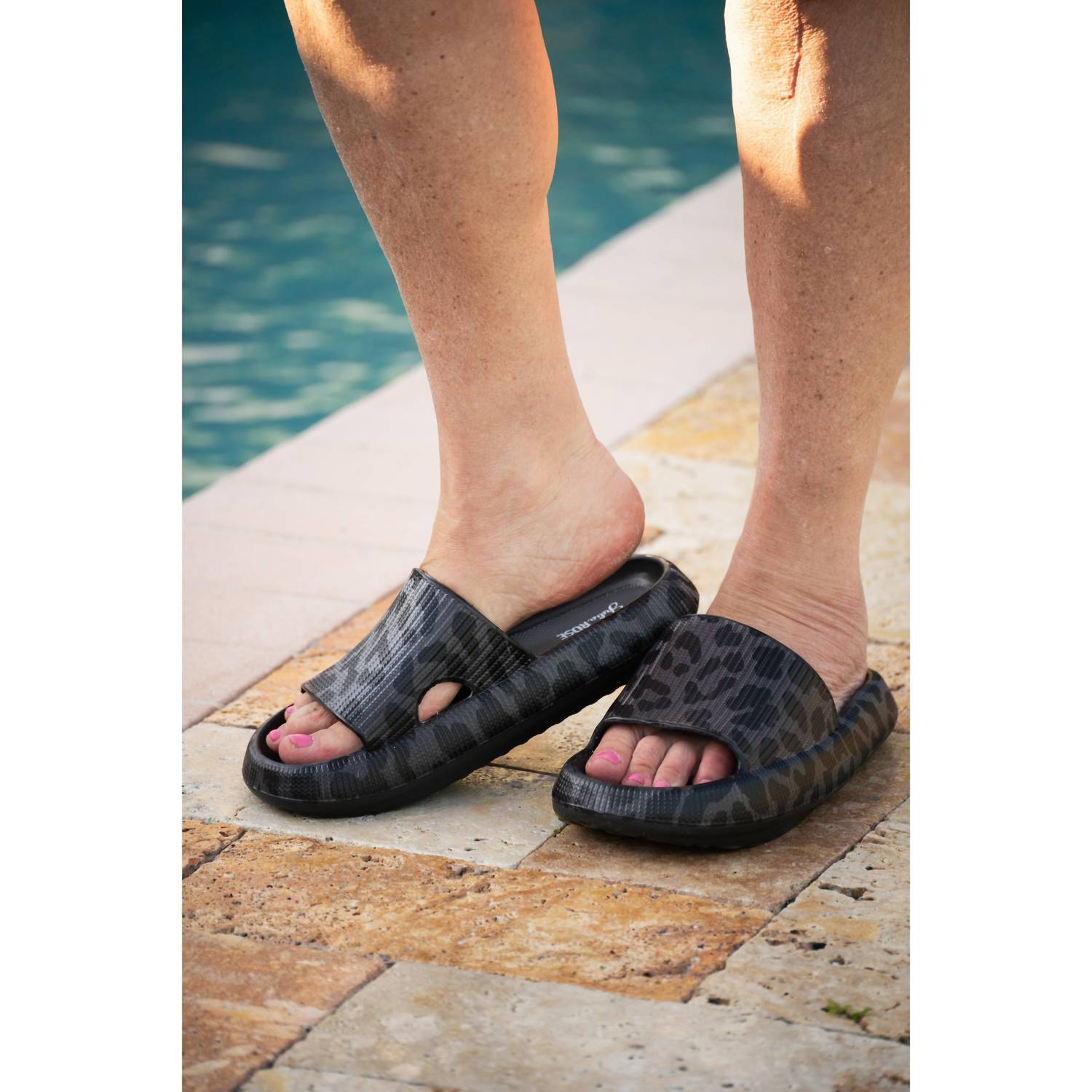 Women's Insanely Comfy Beach Casual Slides In Black Leopard Julia Rose